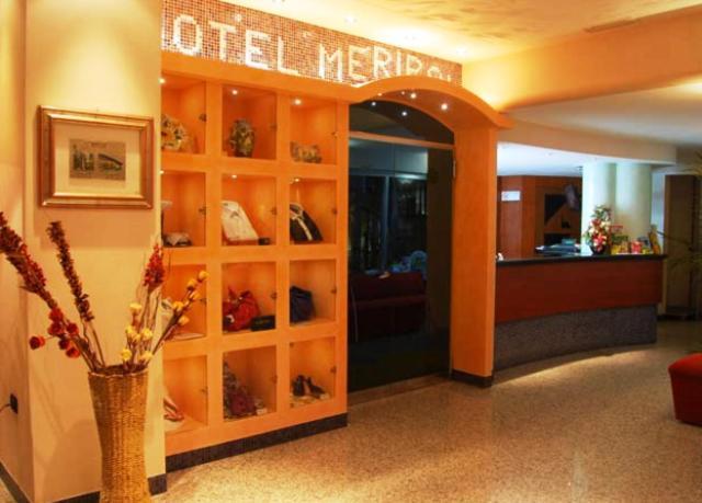 Hotel Meripol Alba Adriatica Buitenkant foto