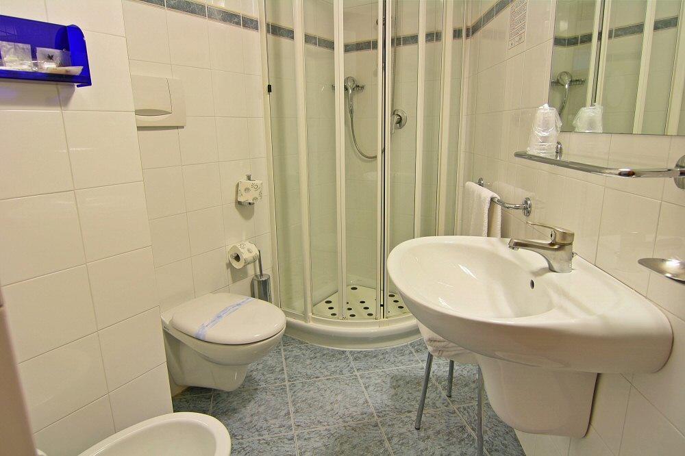 Hotel Meripol Alba Adriatica Buitenkant foto